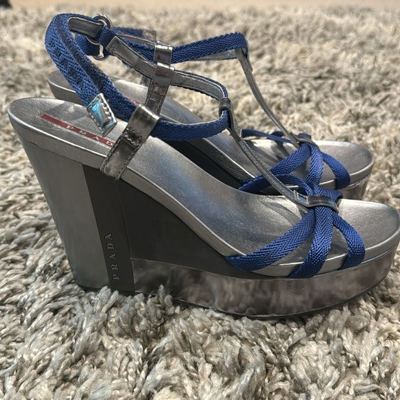 Authentic Prada platform Sandals - Picture 4 of 10